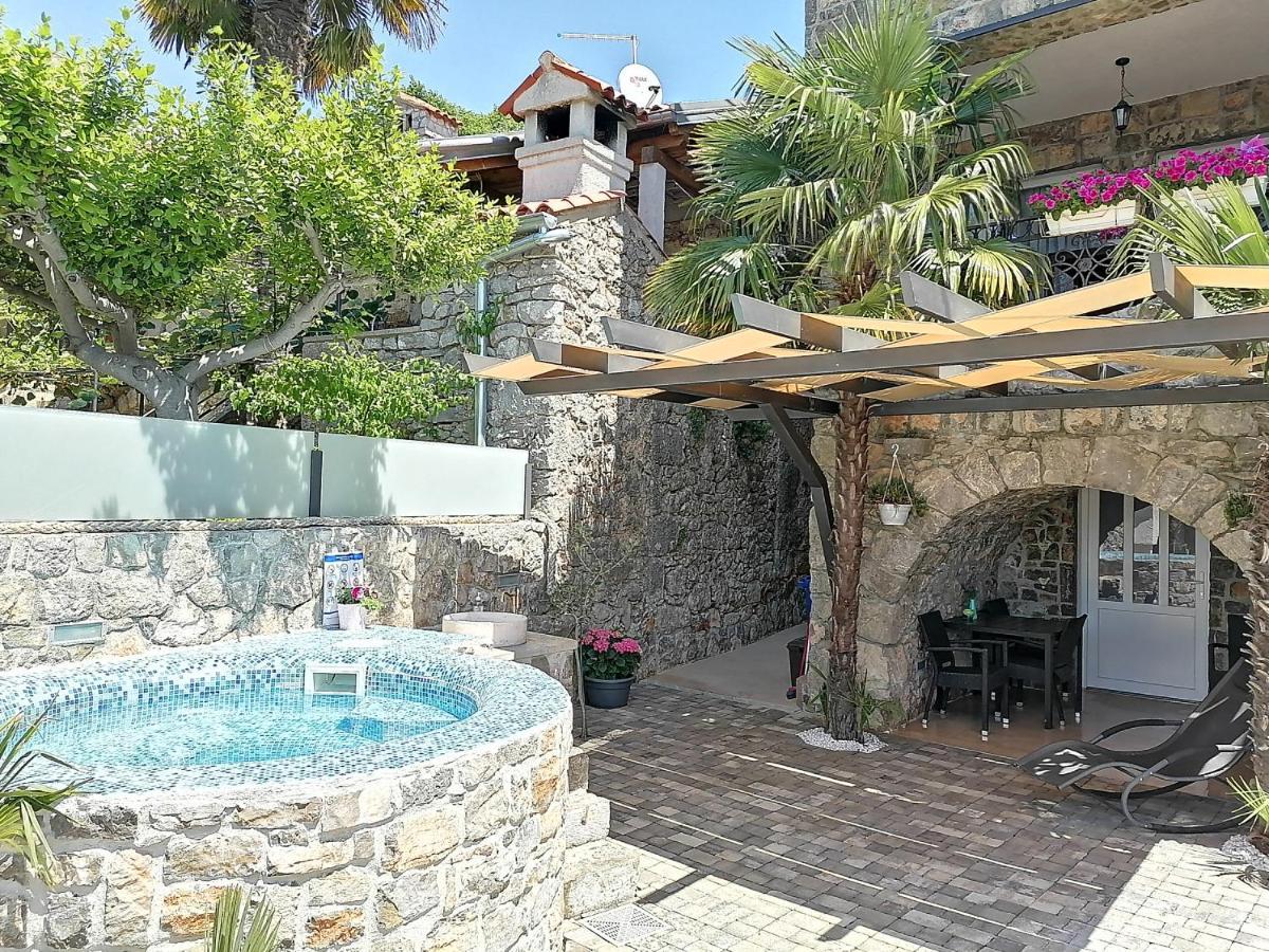Apartman Brajutovci 26 Kornić Exteriör bild
